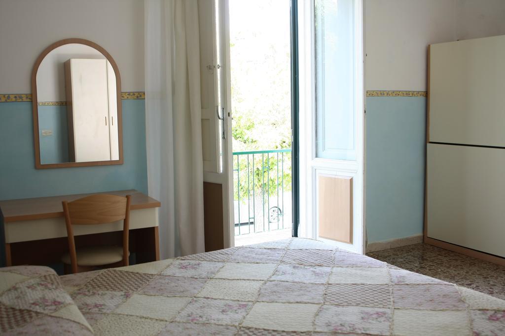 Hotel Ornella Lido di Camaiore Luaran gambar