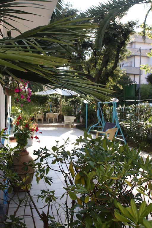 Hotel Ornella Lido di Camaiore Luaran gambar
